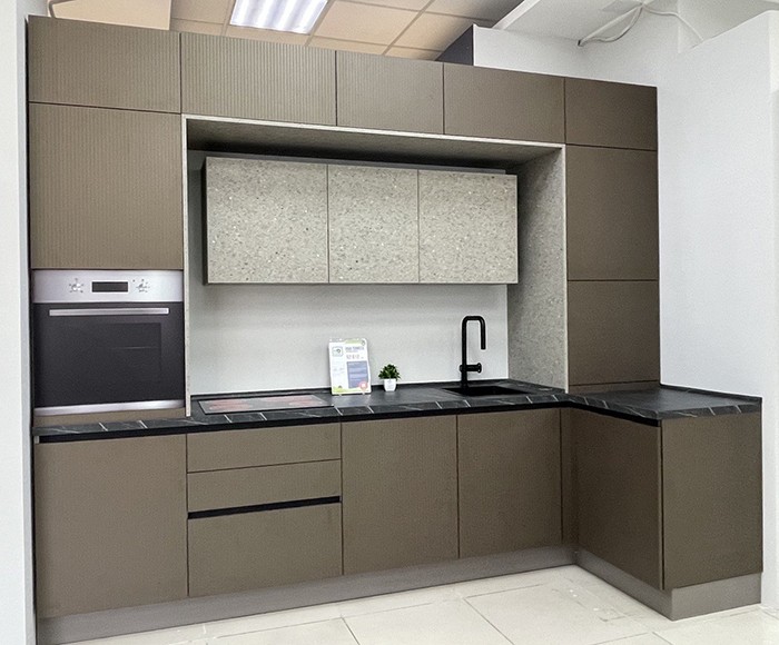 м. Кутузовская