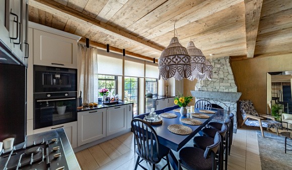 Синяя кухня в Твери