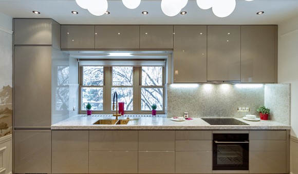 Глянцевая кухня в Ростове-на-Дону