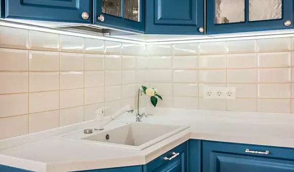 Синяя кухня в Твери