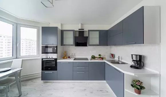 Серая кухня в Южно-Сахалинске